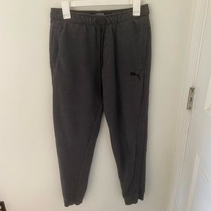 new without tags Puma joggers